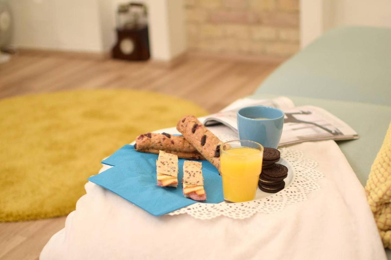 Bpr Rainbow Design Apartamento Budapeste